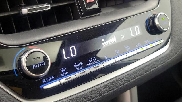 2022 Toyota Corolla Cross XLE