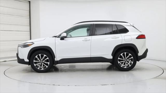 2022 Toyota Corolla Cross XLE