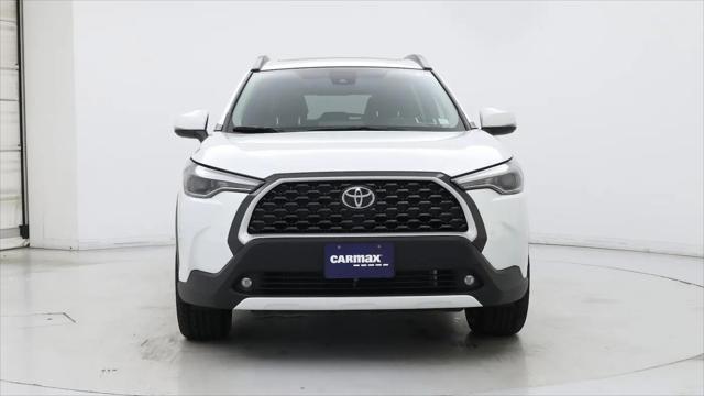 2022 Toyota Corolla Cross XLE