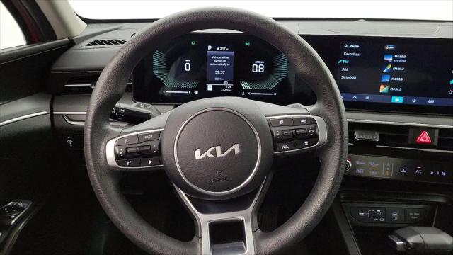 2025 Kia K5 LXS