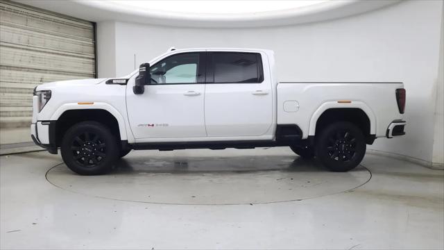 2024 GMC Sierra 3500HD 4WD Crew Cab Standard Bed AT4