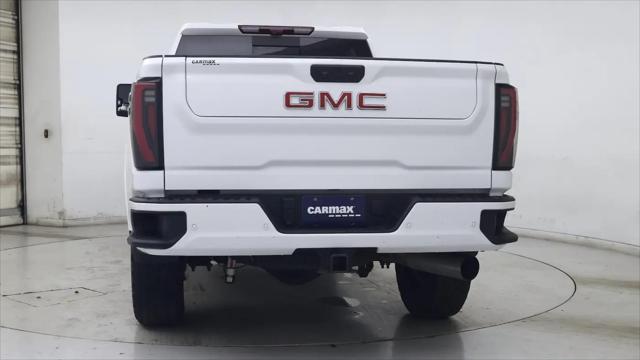 2024 GMC Sierra 3500HD 4WD Crew Cab Standard Bed AT4