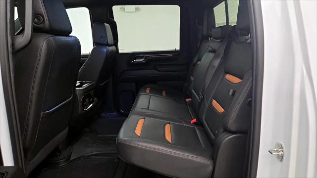 2024 GMC Sierra 3500HD 4WD Crew Cab Standard Bed AT4