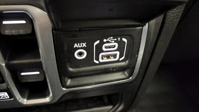 2020 Jeep Wrangler Sahara 4x4