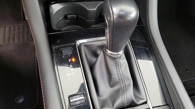 2024 Mazda Mazda3 2.5 Carbon Turbo