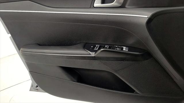 2023 Kia K5 LXS