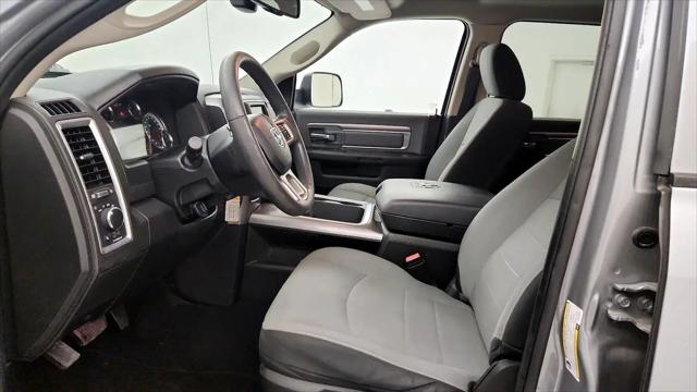 2022 Ram 1500 Classic SLT Crew Cab 4x2 5'7" Box