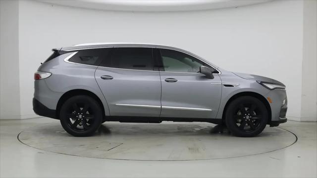 2023 Buick Enclave Essence FWD