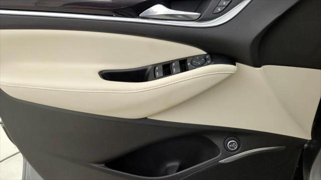 2023 Buick Enclave Essence FWD
