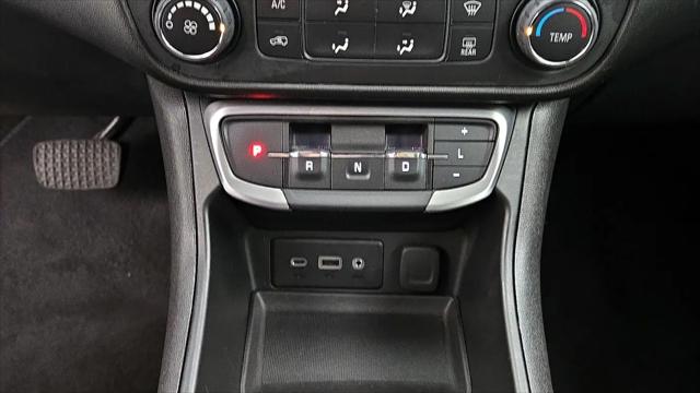 2024 GMC Terrain FWD SLE