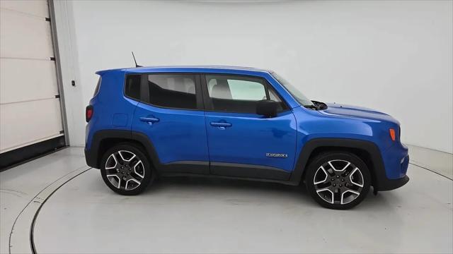 2020 Jeep Renegade Jeepster FWD