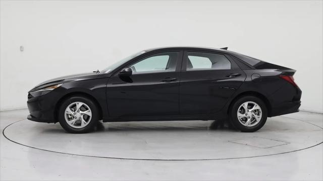 2023 Hyundai Elantra SE