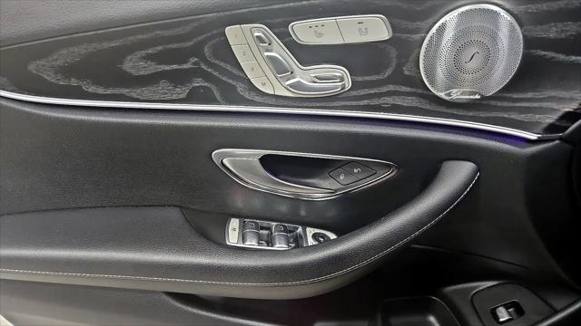2018 Mercedes-Benz E-CLASS E 300 E 300