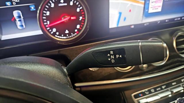 2018 Mercedes-Benz E-CLASS E 300 E 300