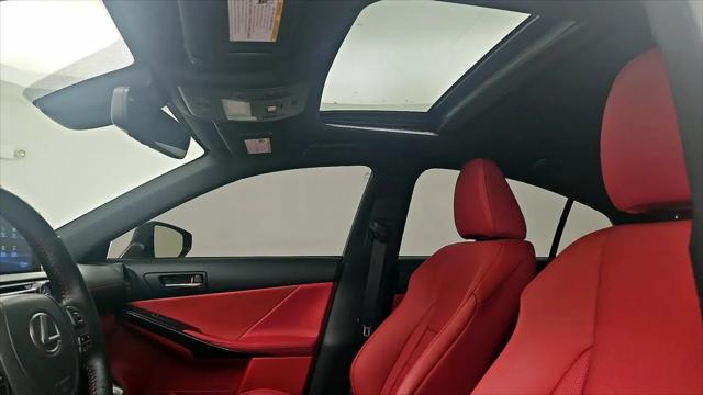 2024 Lexus IS 300 F SPORT