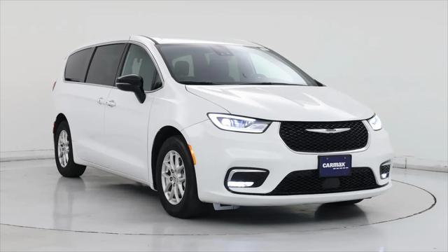 2025 Chrysler Pacifica Select for sale in Greensboro, NC