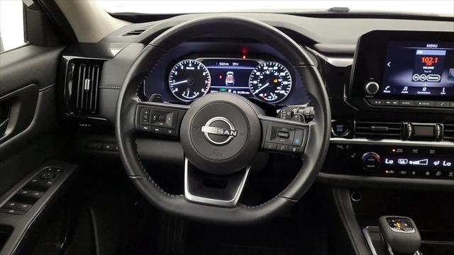 2025 Nissan Pathfinder SV 4WD
