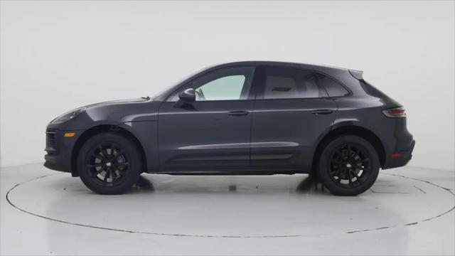 2022 Porsche Macan Macan