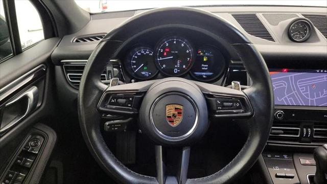 2022 Porsche Macan Macan