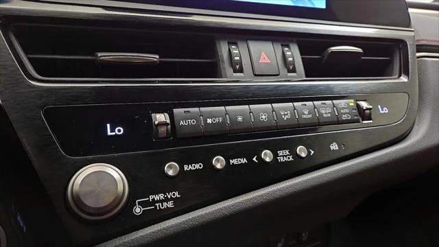 2023 Lexus ES 350 F SPORT Handling