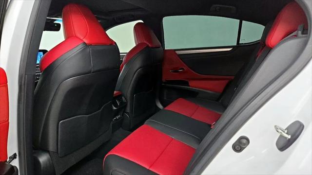 2023 Lexus ES 350 F SPORT Handling