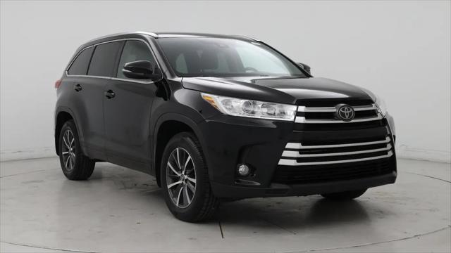 2017 Toyota Highlander XLE for sale in Louisville, KY
