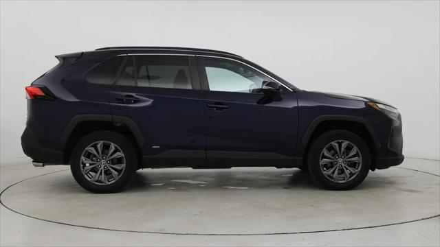 2022 Toyota RAV4 Hybrid XLE Premium