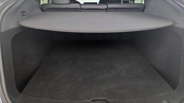 2026 Tesla Model Y Premium Rear-Wheel Drive