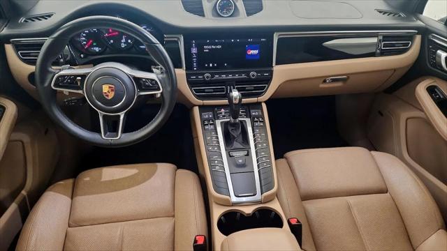 2021 Porsche Macan Macan