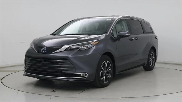 2025 Toyota Sienna Platinum