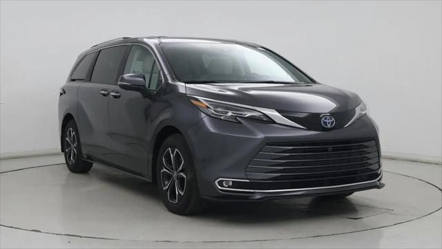 2025 Toyota Sienna Platinum for sale near Columbus, OH