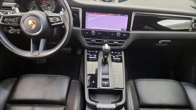 2023 Porsche Macan Macan