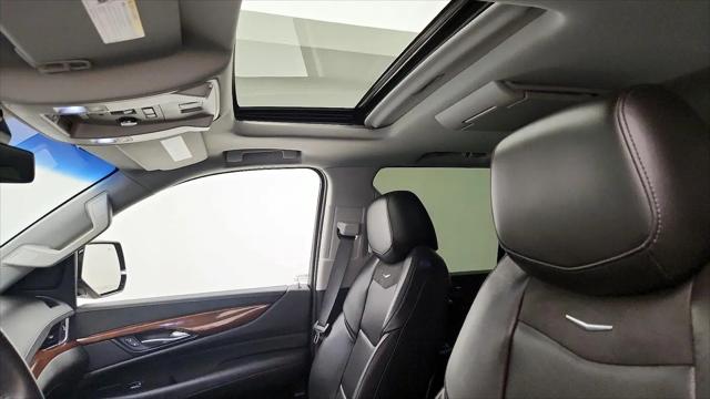 2019 Cadillac Escalade Luxury