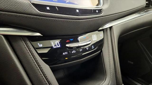 2021 Cadillac XT5 AWD Premium Luxury