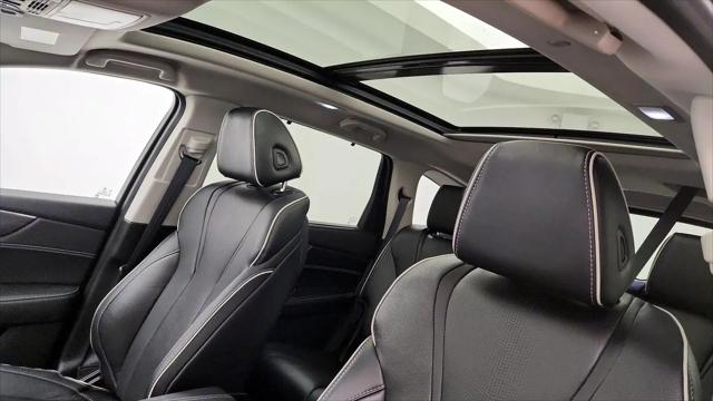 2022 Acura MDX Advance Package