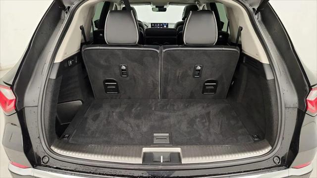 2022 Acura MDX Advance Package