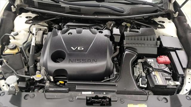 2021 Nissan Maxima SR Xtronic CVT