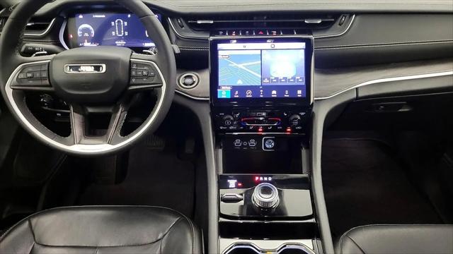 2023 Jeep Grand Cherokee L Limited 4x4