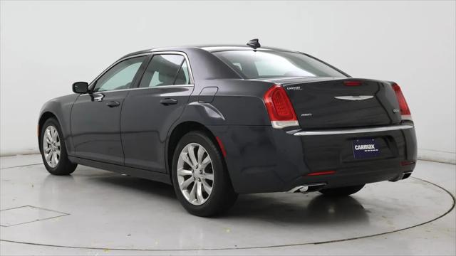 2015 Chrysler 300 Limited