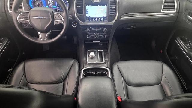 2015 Chrysler 300 Limited