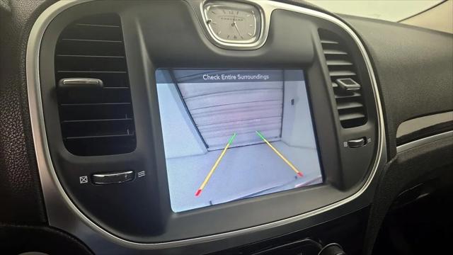 2015 Chrysler 300 Limited