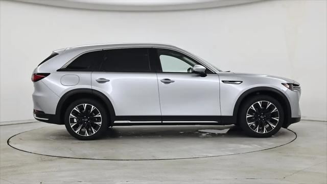 2024 Mazda X-90 Premium