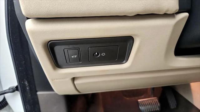 2018 Land Rover Range Rover Evoque SE Premium