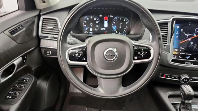 2020 Volvo XC90 T5 Momentum 7 Passenger