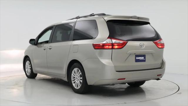 2017 Toyota Sienna XLE 8 Passenger