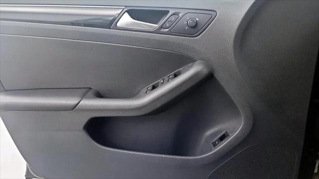 2018 Volkswagen Jetta 1.8T SE Sport