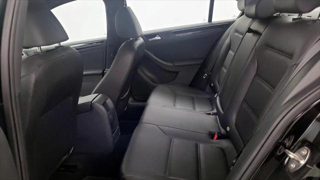 2018 Volkswagen Jetta 1.8T SE Sport