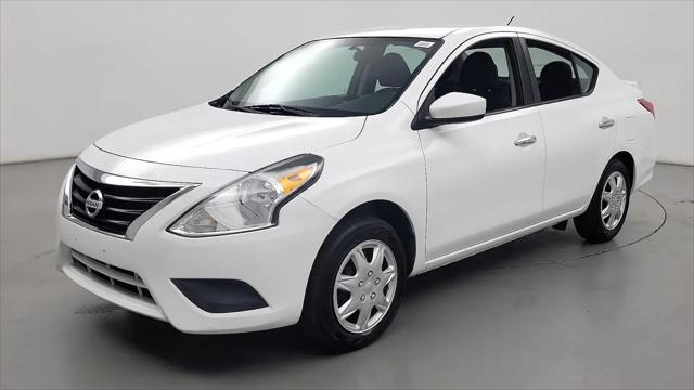 2016 Nissan Versa 1.6 SV