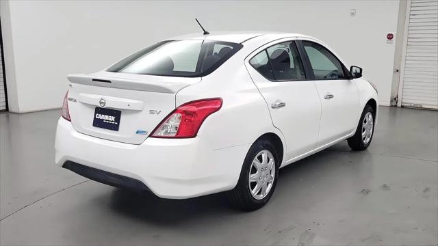 2016 Nissan Versa 1.6 SV
