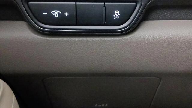 2025 Kia Carnival MPV LXS
